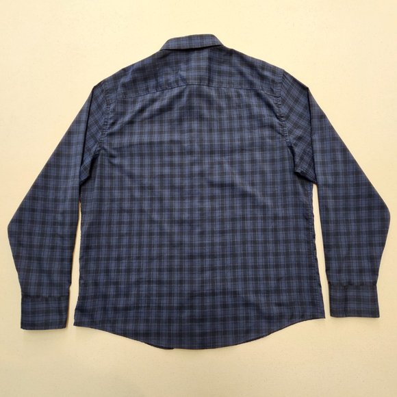UNTUCKit Button Down XL - Picture 3 of 6